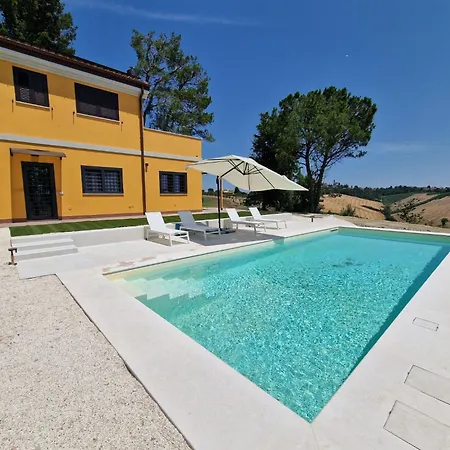 Neue Mit 2 Zimmern- Veranda Und Pool By Interhome Apartmán *