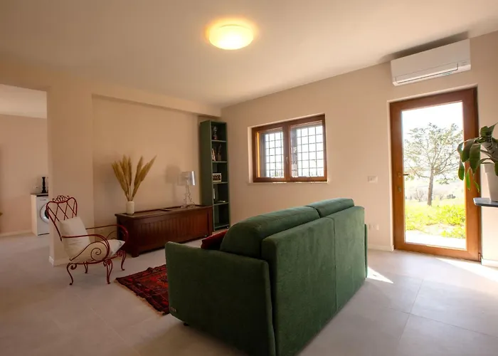 Apartament Neue Mit 2 Zimmern- Veranda Und Pool By Interhome Belvedere Ostrense