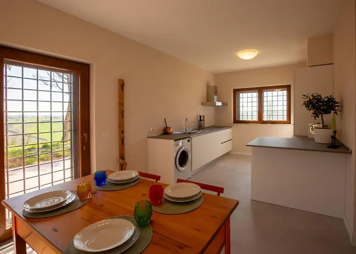 Apartament Neue Mit 2 Zimmern- Veranda Und Pool By Interhome Belvedere Ostrense